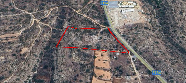 FOR SALE LARGE PLOT OF DEVELOPMENT LAND 13,516 SQM WITH DIRECT ROAD ACCESS ON SPECIALIZED ZONING NEAR FOLEYS AND ONCOLOGY CENTRE