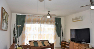 Seafront Two bedroom Apartment with Pool in Kato Pafos for Rent