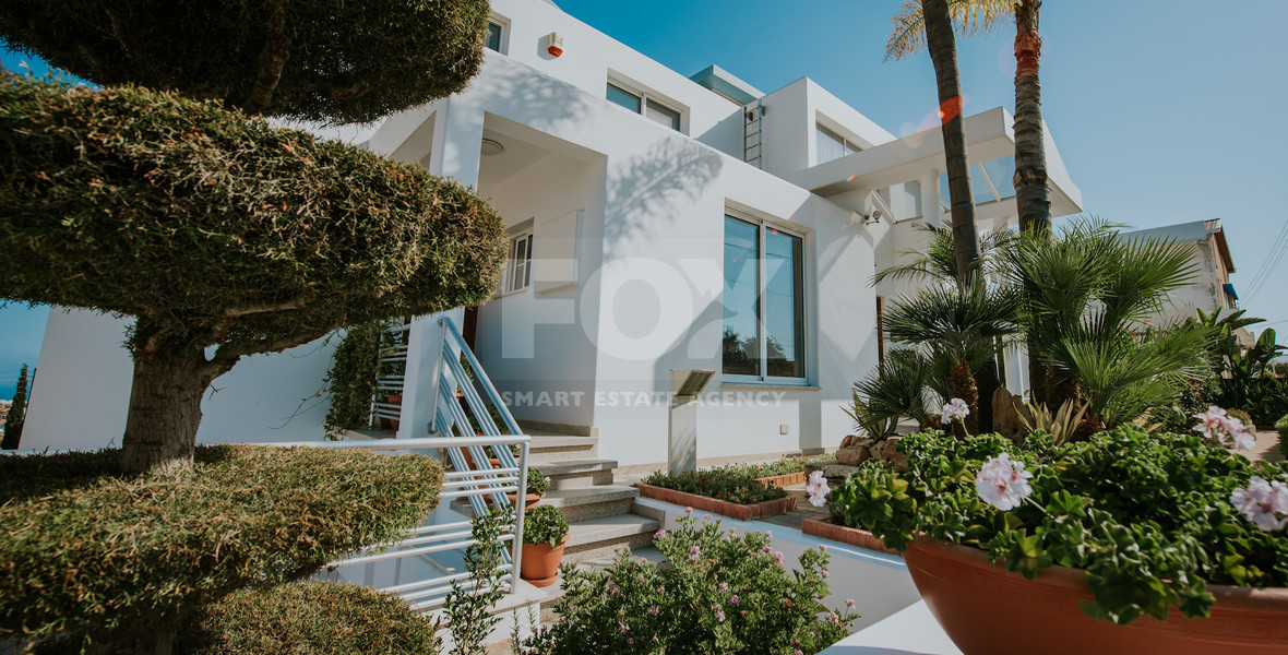 Elegant 7-Bedroom Villa with Pool, Gym & Panoramic Views For Sale in Agia Filaxi