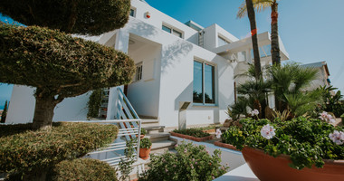 Elegant 7-Bedroom Villa with Pool, Gym & Panoramic Views For Sale in Agia Filaxi