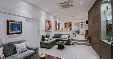 Elegant 7-Bedroom Villa with Pool, Gym & Panoramic Views For Sale in Agia Filaxi