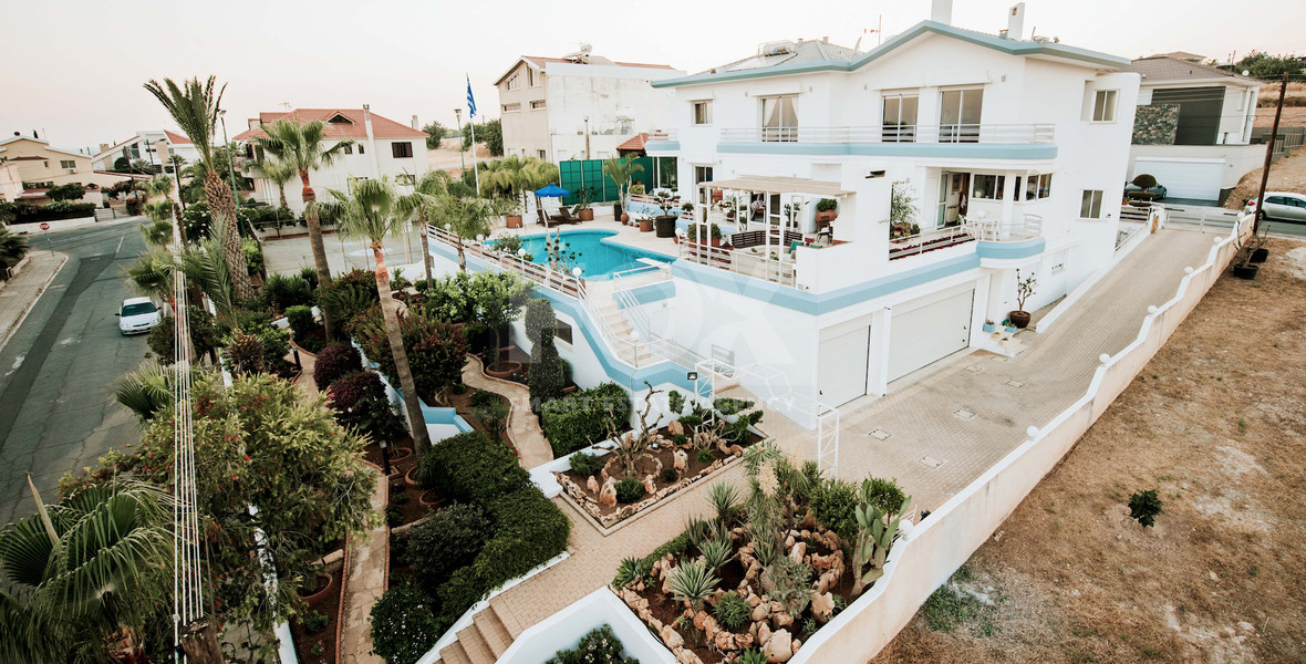 Elegant 7-Bedroom Villa with Pool, Gym & Panoramic Views For Sale in Agia Filaxi