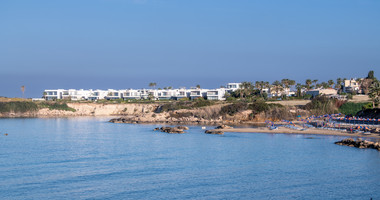 Luxury four bedroom beachfront Villa with Private Pool in Coral Bay , Peyia