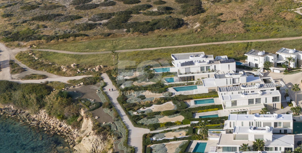 Luxury four bedroom beachfront Villa with Private Pool in Coral Bay , Peyia