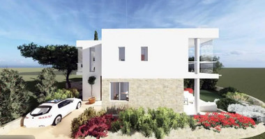 Exclusive three bedroom , three bathroom villa in Coral Bay, Paphos