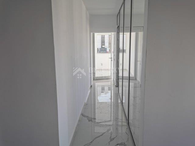 Nice renovated office in Agia Zoni for rent, Limassol