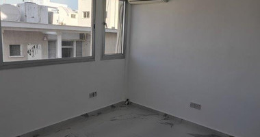 Nice renovated office in Agia Zoni for rent, Limassol