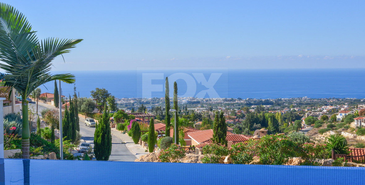 Luxury three and four  Bedroom Villas with Sea Views in Tala, Paphos – Modern Homes for Sale