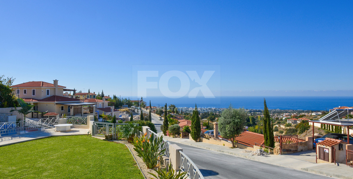 Luxury three and four  Bedroom Villas with Sea Views in Tala, Paphos – Modern Homes for Sale