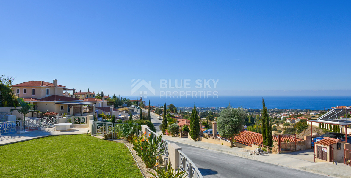 Luxury three and four  Bedroom Villas with Sea Views in Tala, Paphos – Modern Homes for Sale