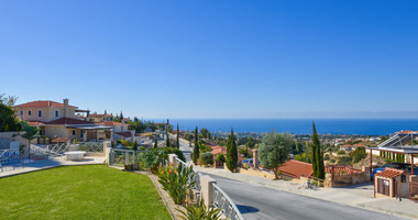 Luxury three and four  Bedroom Villas with Sea Views in Tala, Paphos – Modern Homes for Sale