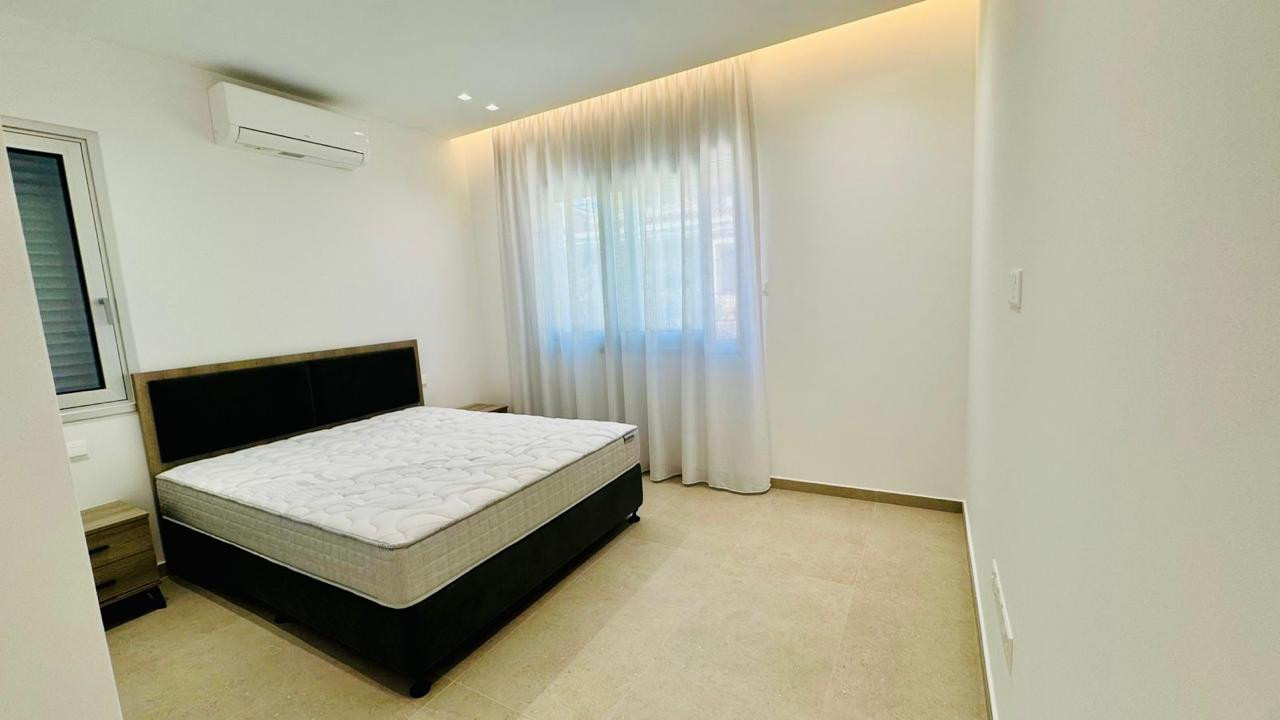 Apartamento 3 habitaciones 150 m² en Demos Agiou Athanasiou, Chipre