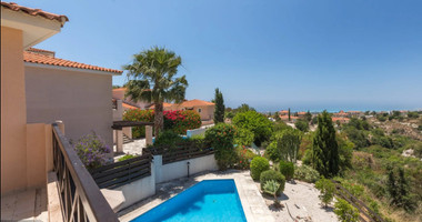 Luxury  three Bedroom Hillside Villa with Private Pool & Panoramic Mediterranean Views near Tala, Paphos