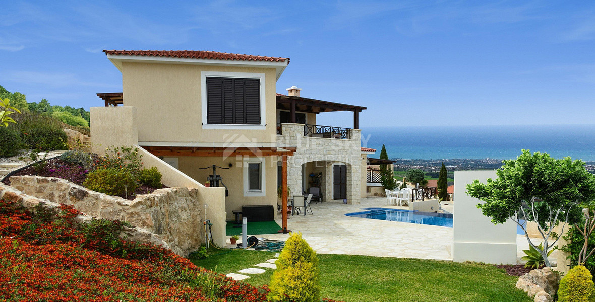 Luxury  three Bedroom Hillside Villa with Private Pool & Panoramic Mediterranean Views near Tala, Paphos