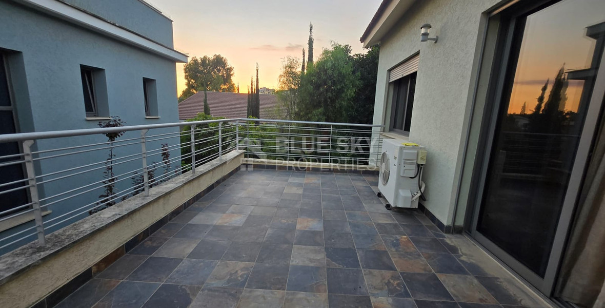 For Rent Luxury Three Bedroom Villa in Gated Seafront Complex — Pareklissia Tourist Area, Limassol