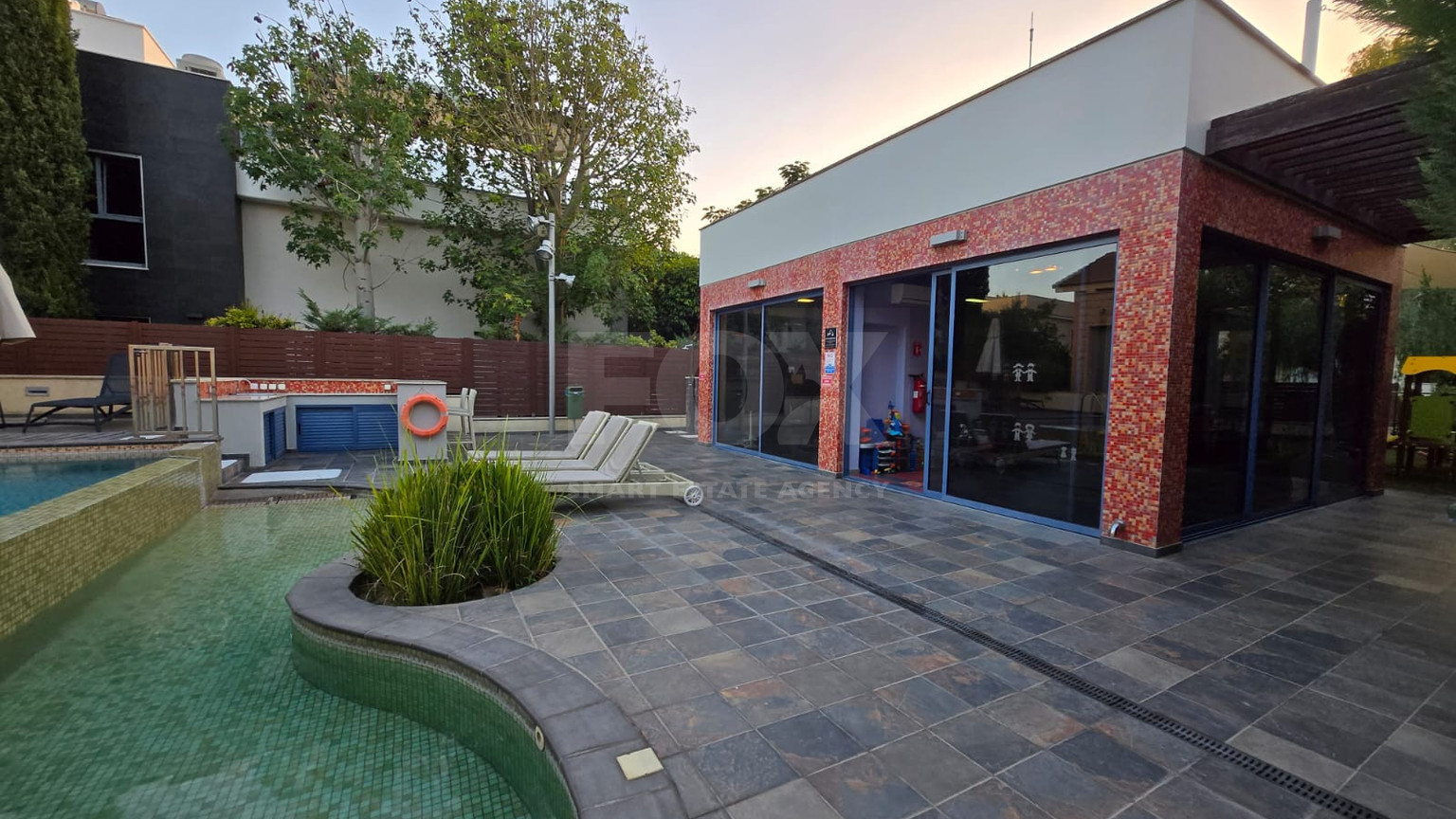 For Rent Luxury Three Bedroom Villa in Gated Seafront Complex — Pareklissia Tourist Area, Limassol