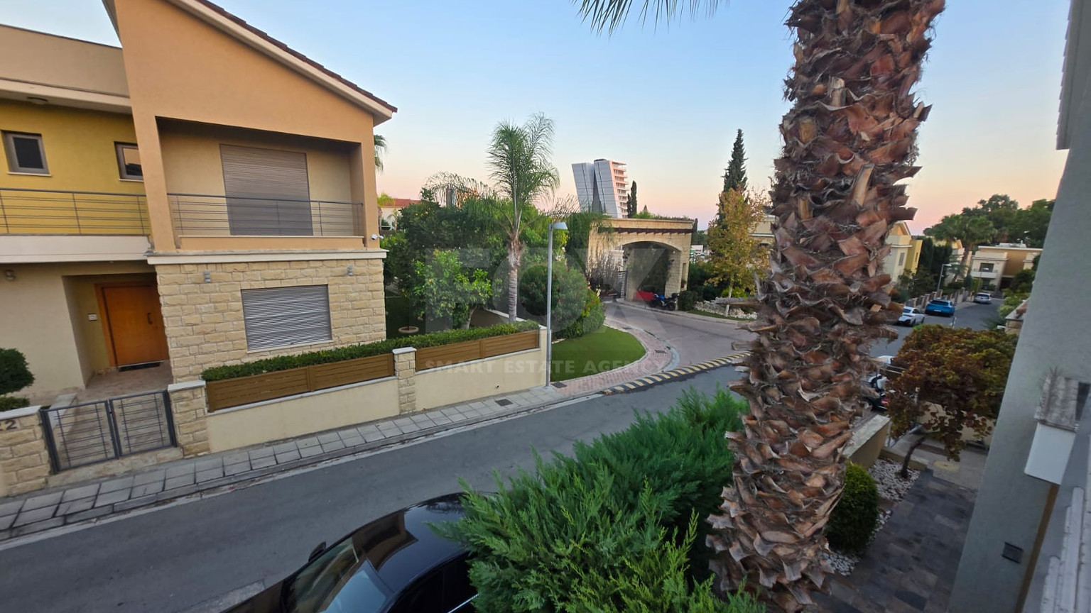For Rent Luxury Three Bedroom Villa in Gated Seafront Complex — Pareklissia Tourist Area, Limassol