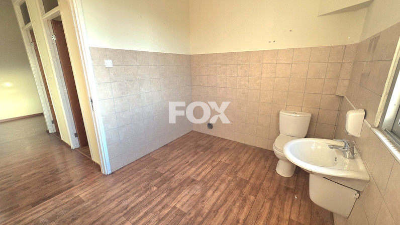 Γραφείο 530 μ² προς ενοικίαση στην τοποθεσία Apostolou Petrou & Pavlou, Limassol, Cyprus