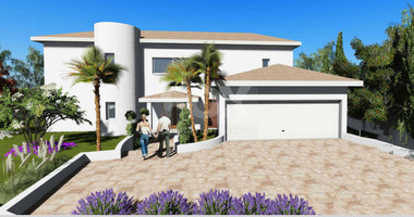 Exclusive Mediterranean Villa with four Bedrooms, Pool & Mountain Breezes