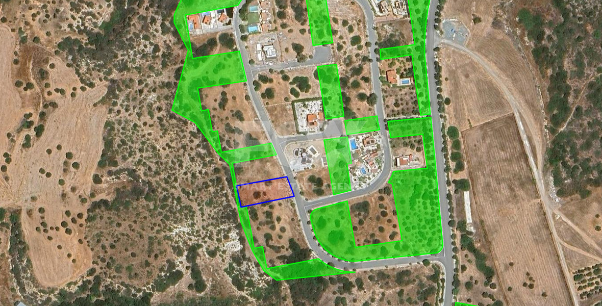 Spacious 1,348 m² Building Plot for Sale in Secret Valley with Sea Views