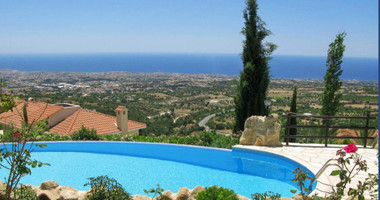 Spacious three Bedroom Villa For Sale in Tsada, Paphos