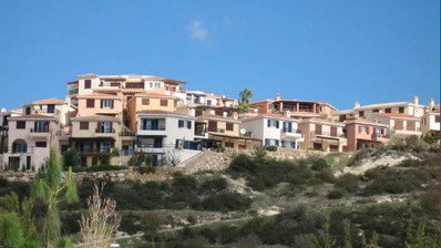 Spacious four  Bedroom Villa in Peaceful Tsada Village for sale