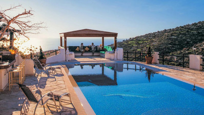 Spacious four  Bedroom Villa in Peaceful Tsada Village for sale