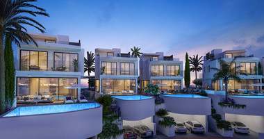 Exclusive Paphos Beachfront Villa with Five Bedrooms & Private Pool in Kissonerga