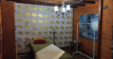 Partially Furnished Artistic Shop in Geroskipou Center, for rent