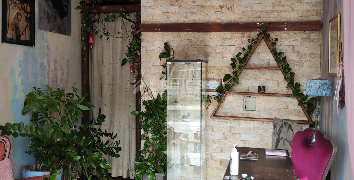 Partially Furnished Artistic Shop in Geroskipou Center, for rent