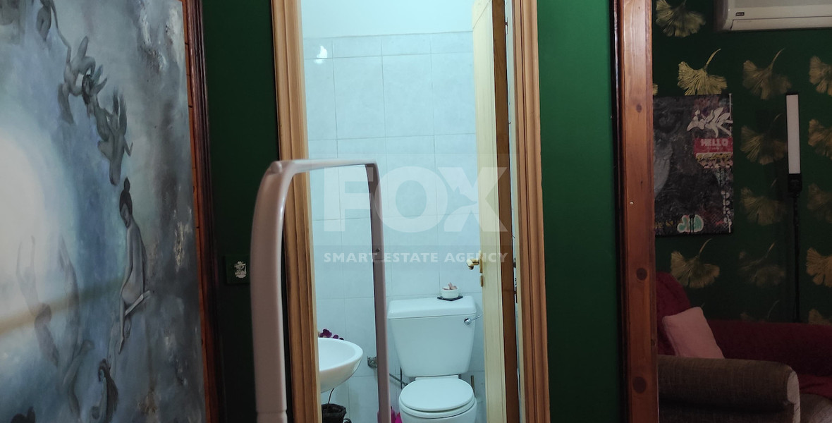 Partially Furnished Artistic Shop in Geroskipou Center, for rent