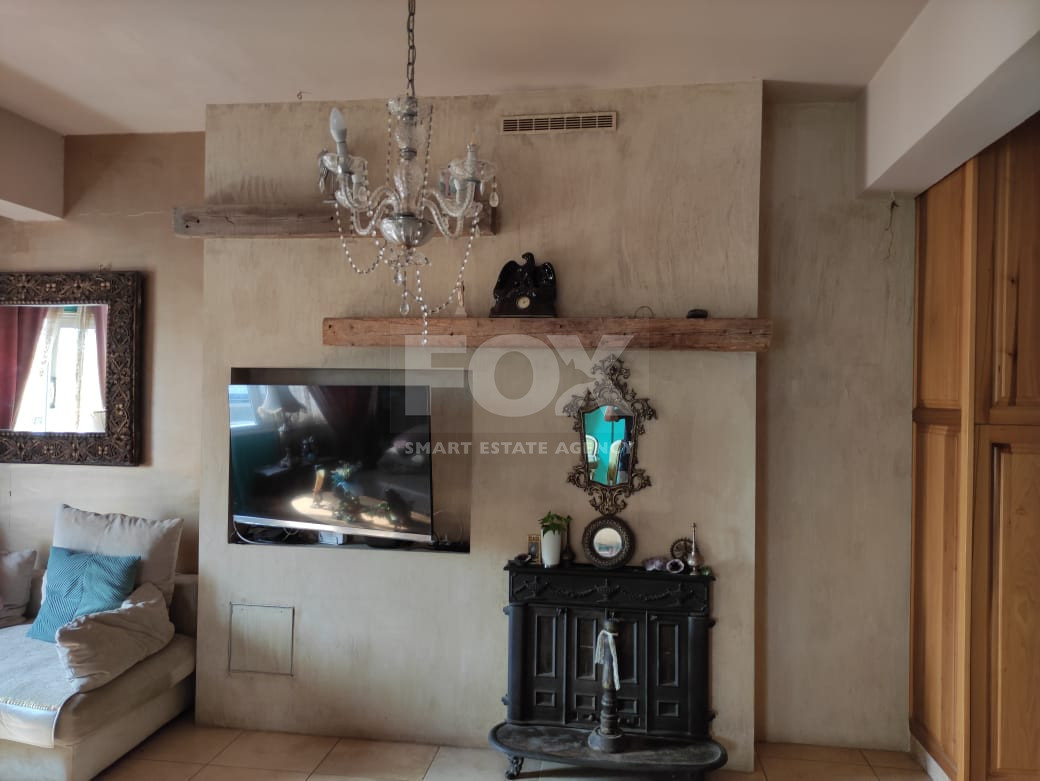 Modern Three Bedroom Apartment in Vibrant Geroskipou Area for rent