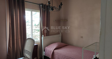 Modern Three Bedroom Apartment in Vibrant Geroskipou Area for rent