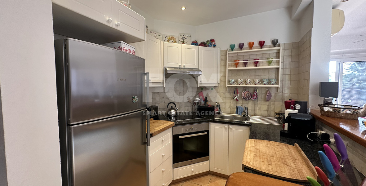 Corner Three Bedroom Apartment with Pool Views in Kato Paphos for sale