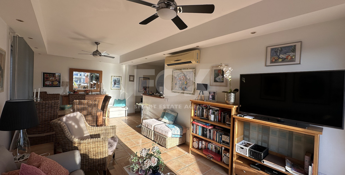 Corner Three Bedroom Apartment with Pool Views in Kato Paphos for sale