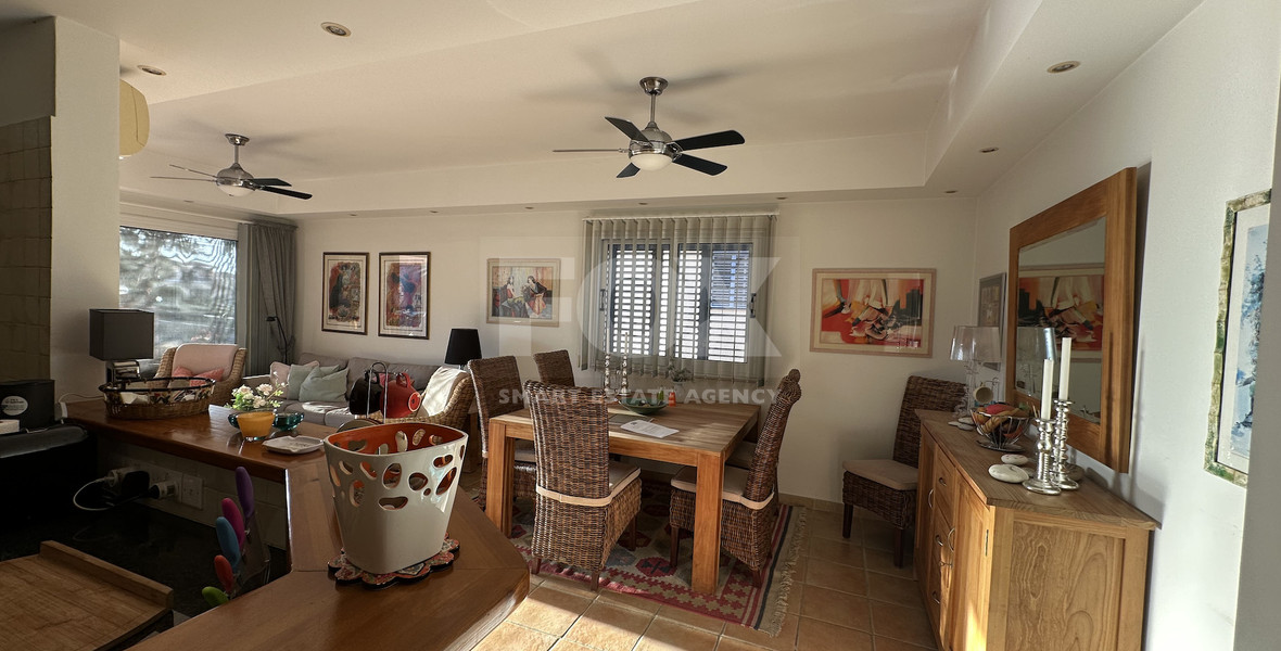 Corner Three Bedroom Apartment with Pool Views in Kato Paphos for sale