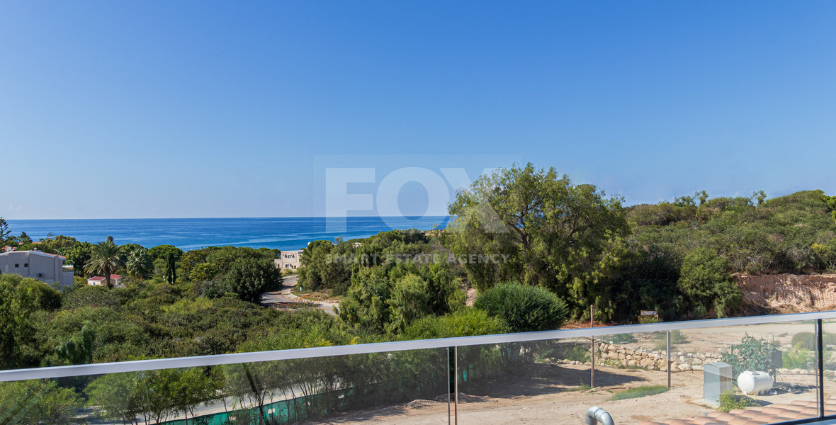 Modern two Bedroom Apartment Near Coral Bay with Pool & Sea Access for sale