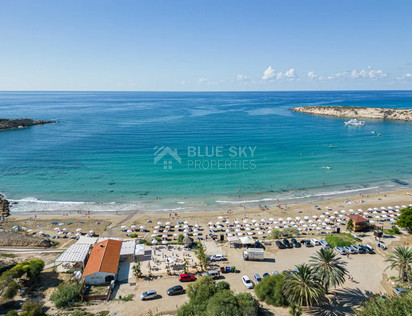 Modern two Bedroom Apartment Near Coral Bay with Pool & Sea Access for sale