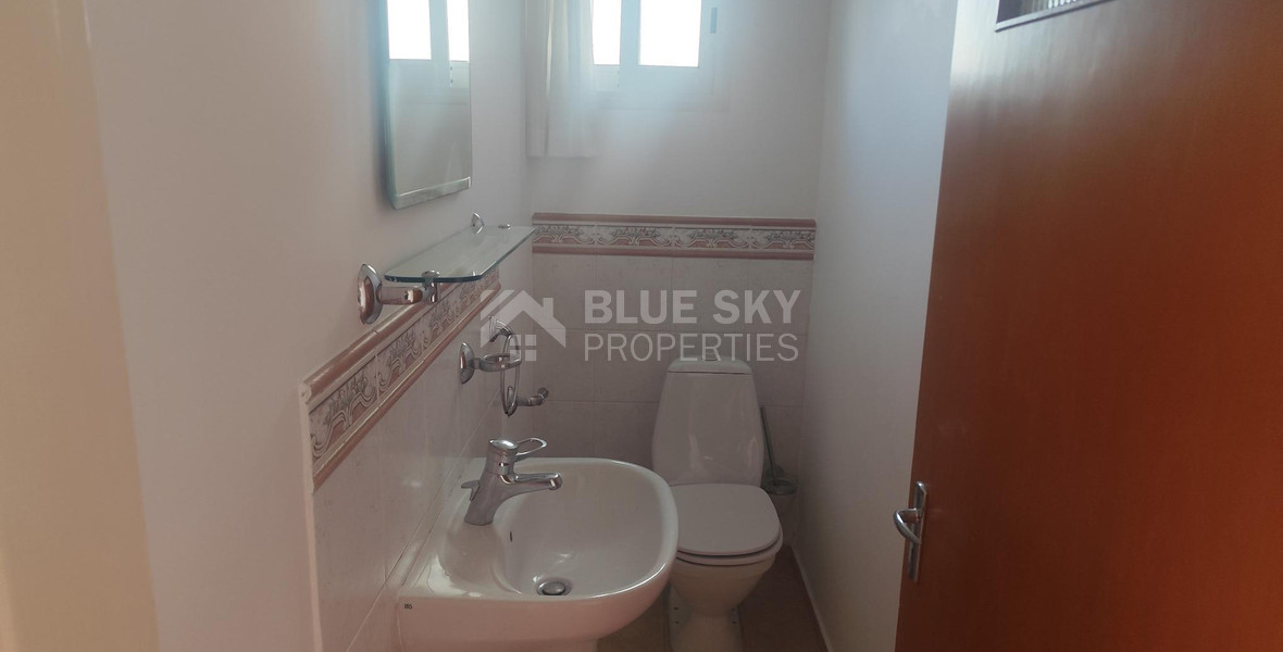 Three bedroom upper house in Neapoli for rent , Limassol