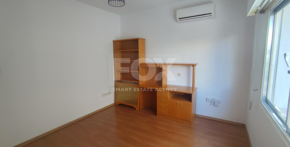 Three bedroom upper house in Neapoli for rent , Limassol