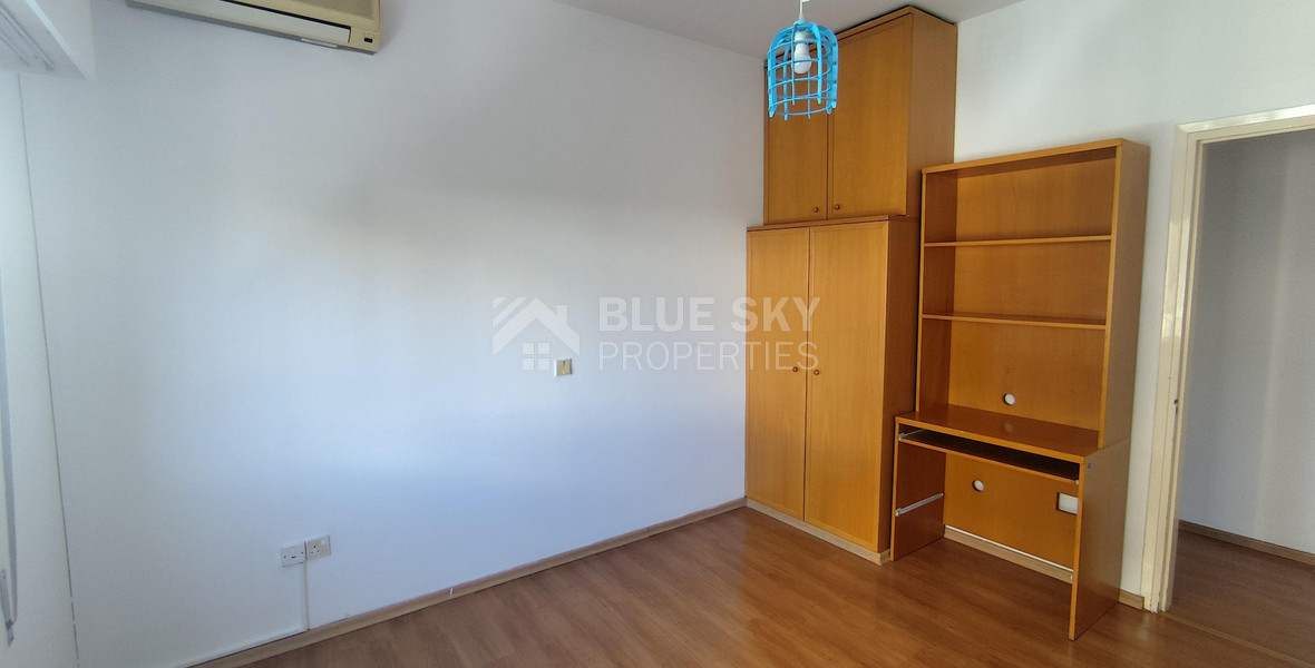 Three bedroom upper house in Neapoli for rent , Limassol