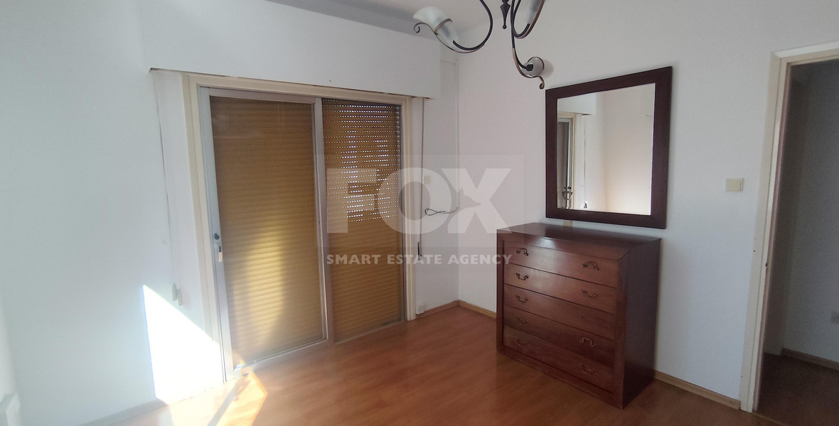 Three bedroom upper house in Neapoli for rent , Limassol