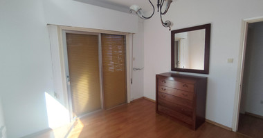 Three bedroom upper house in Neapoli for rent , Limassol