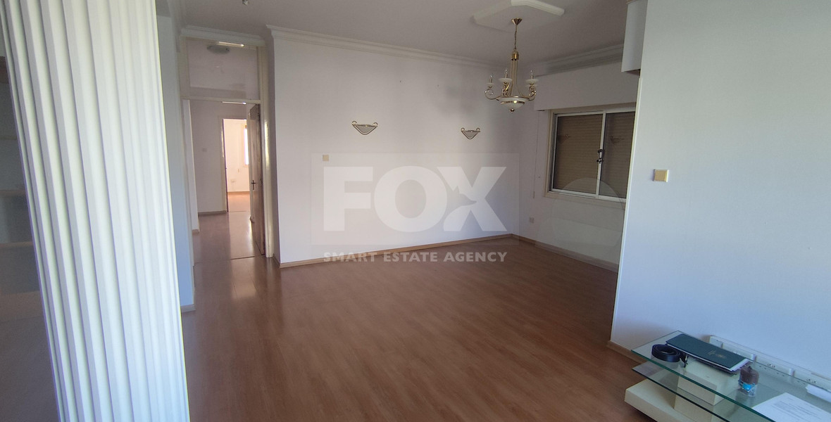Three bedroom upper house in Neapoli for rent , Limassol