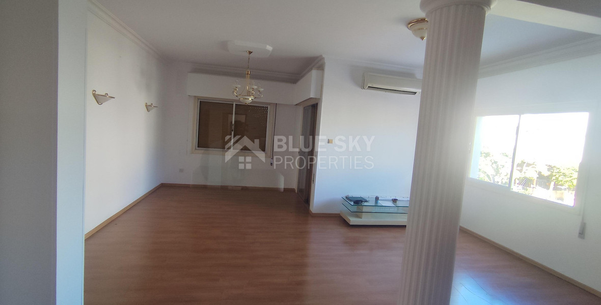 Three bedroom upper house in Neapoli for rent , Limassol