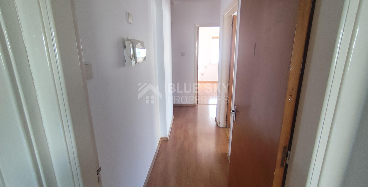 Three bedroom upper house in Neapoli for rent , Limassol