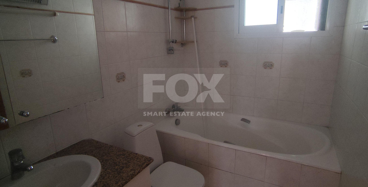 Three bedroom upper house in Neapoli for rent , Limassol