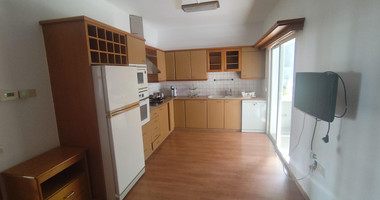 Three bedroom upper house in Neapoli for rent , Limassol