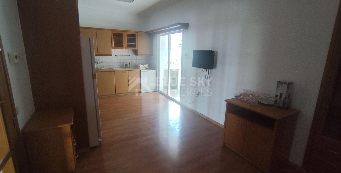 Three bedroom upper house in Neapoli for rent , Limassol