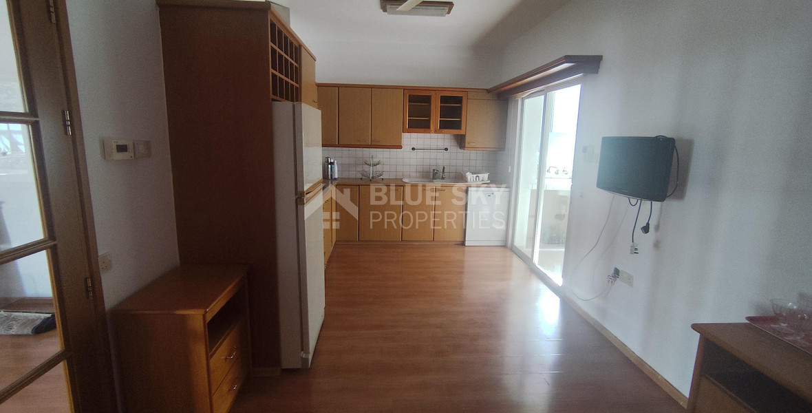 Three bedroom upper house in Neapoli for rent , Limassol